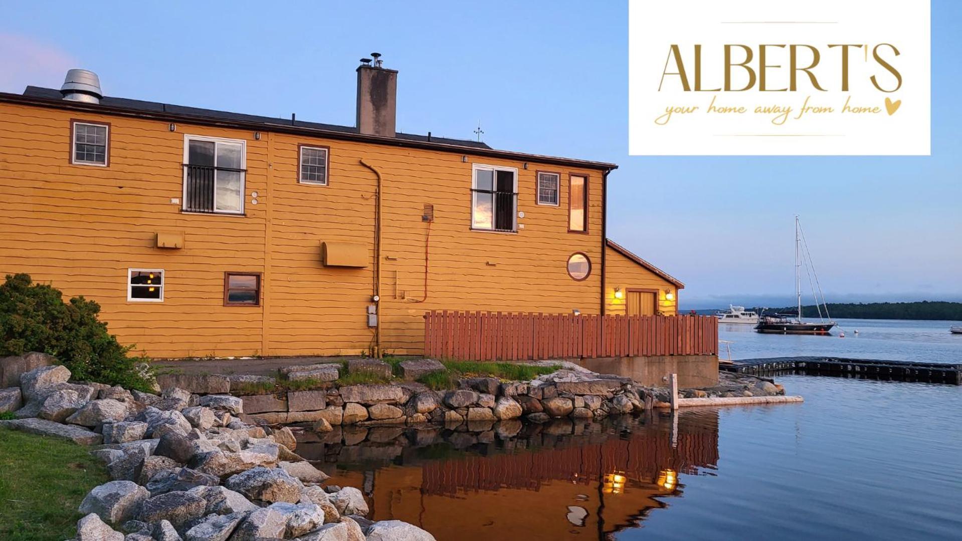 Albert'S Shelburne Buitenkant foto