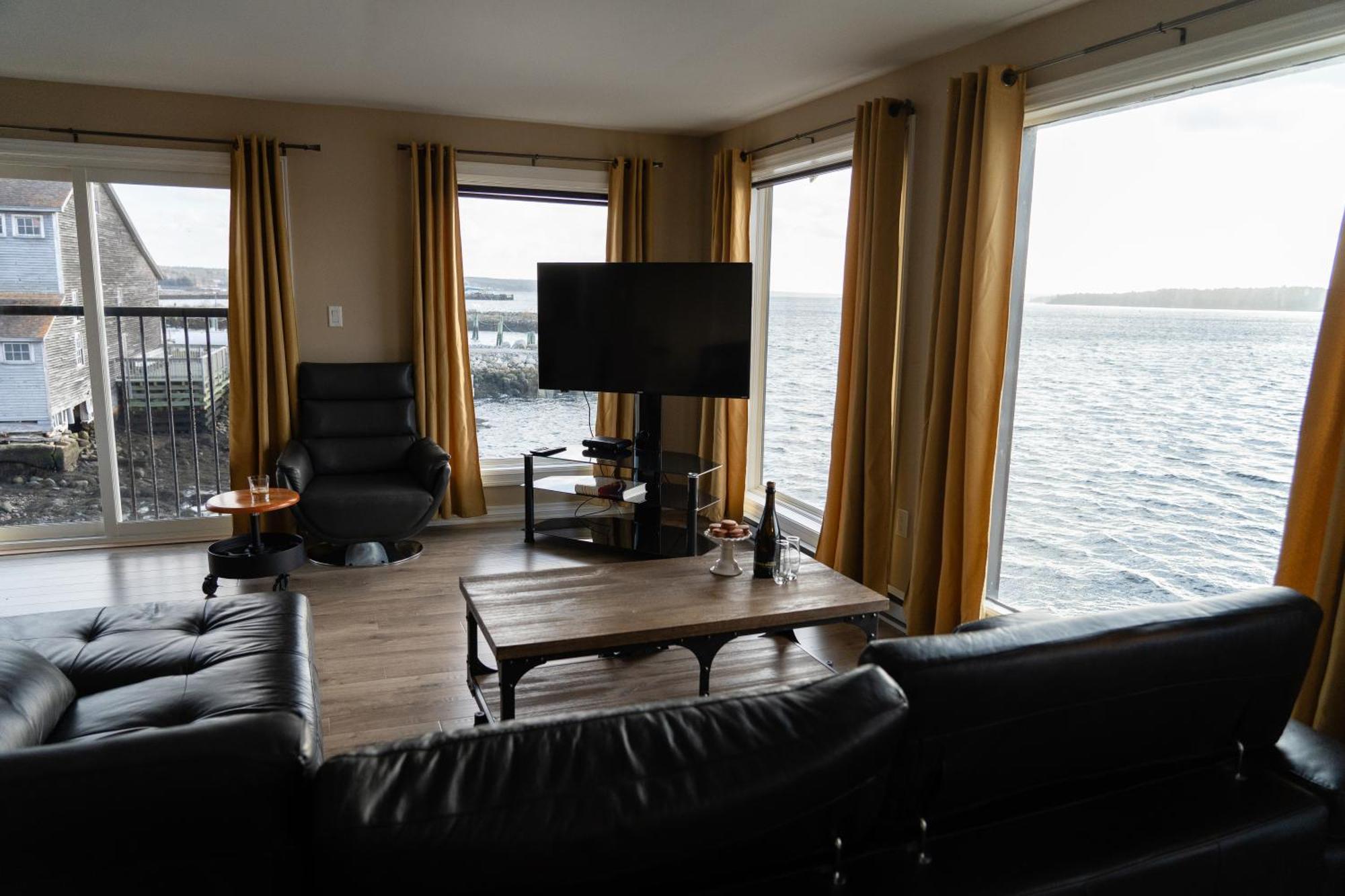 Albert'S Shelburne Buitenkant foto