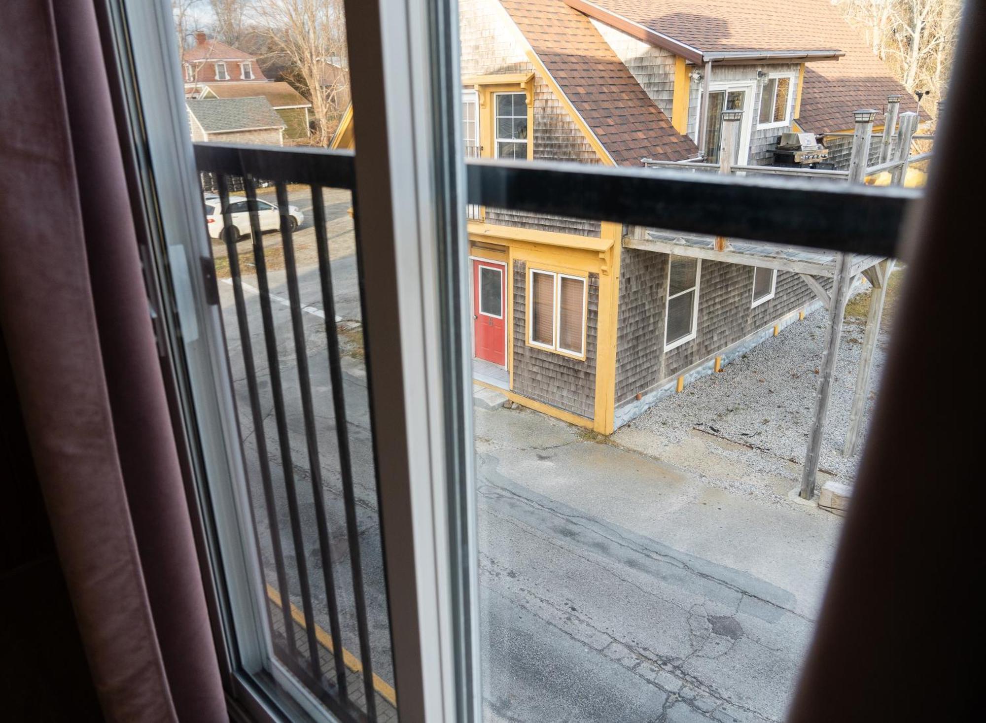 Albert'S Shelburne Buitenkant foto
