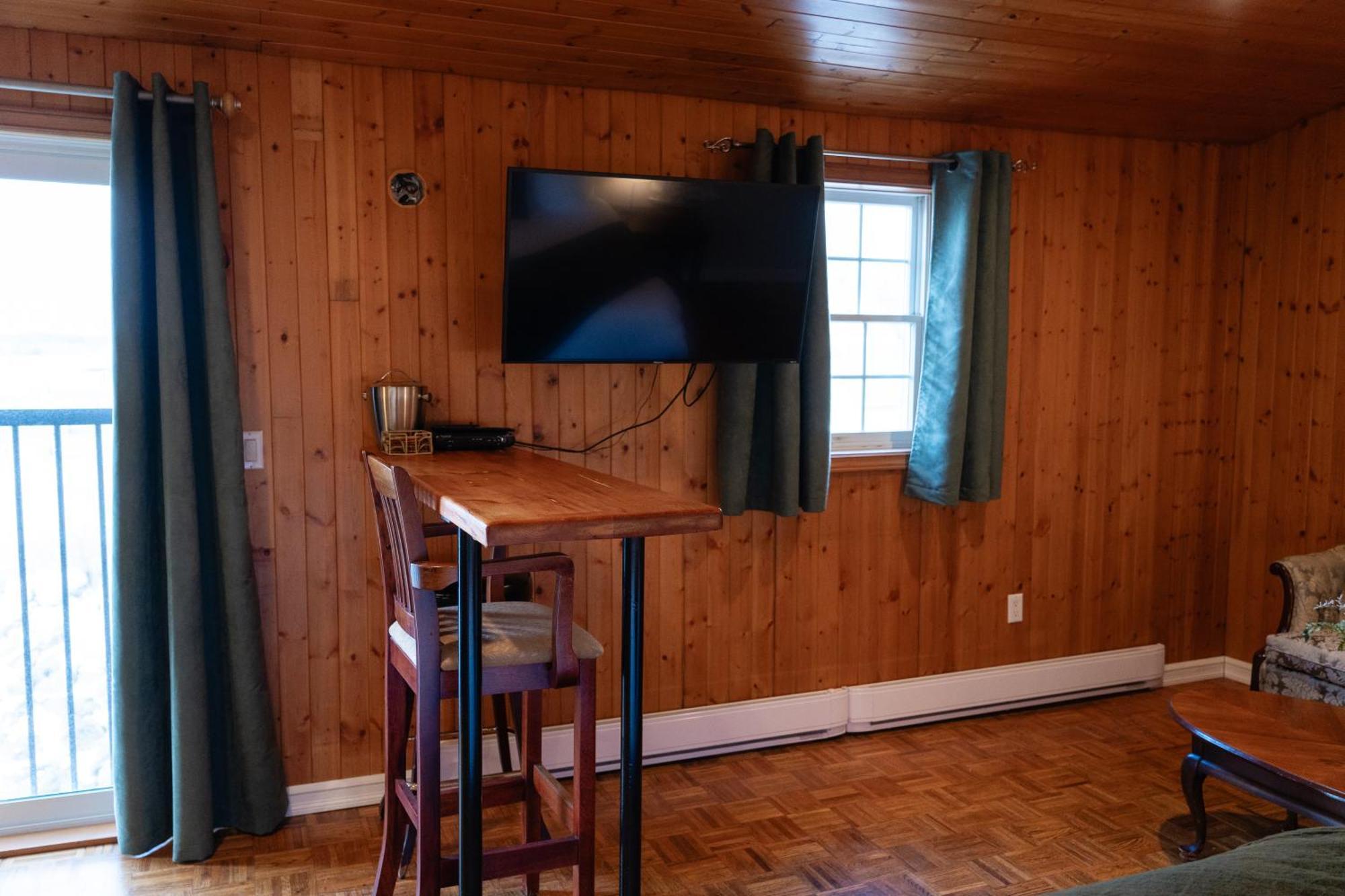 Albert'S Shelburne Buitenkant foto